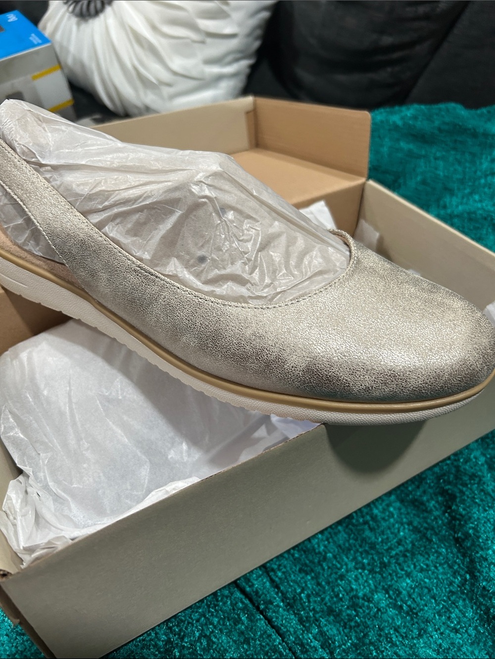 AEROSOLES Metallic Silver Slingback Flat
